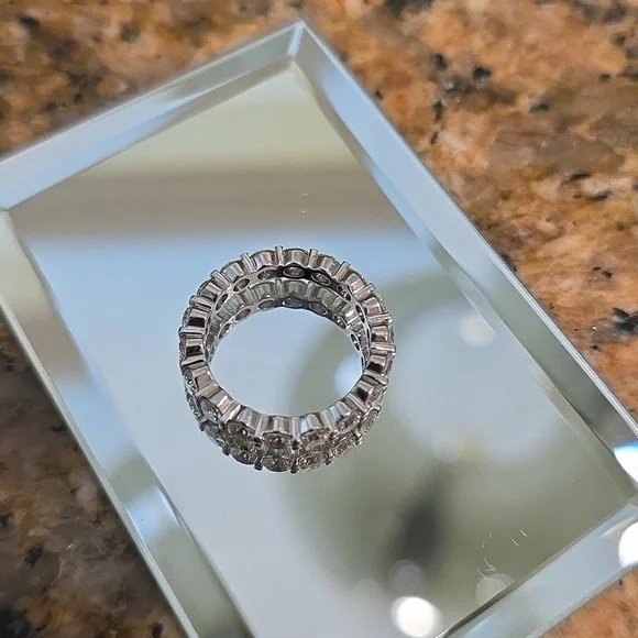 Platinum 2.88 CT Diamond Eternity Band - SZ 6 - Picture 8 of 14